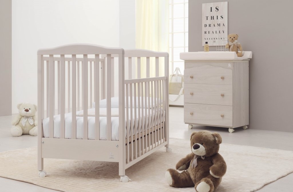 Italbaby postieľka so sťahovacími bočnicami Flash